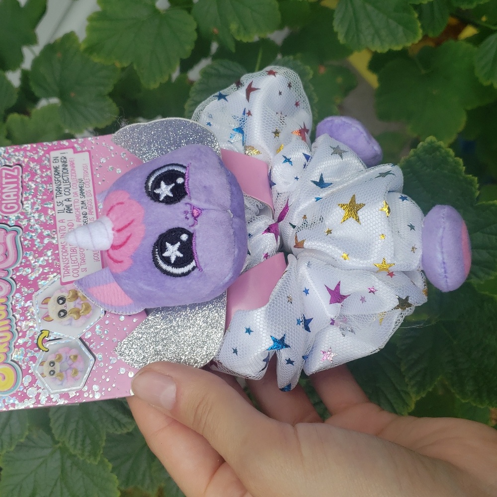 Scrunchmiez Giantz Unicorn Plush Scrunchie - Purple and White - Picture 4 of 6